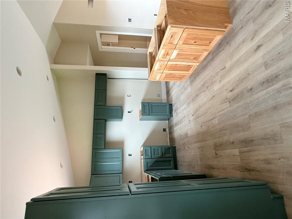 Summit Pass - Residential