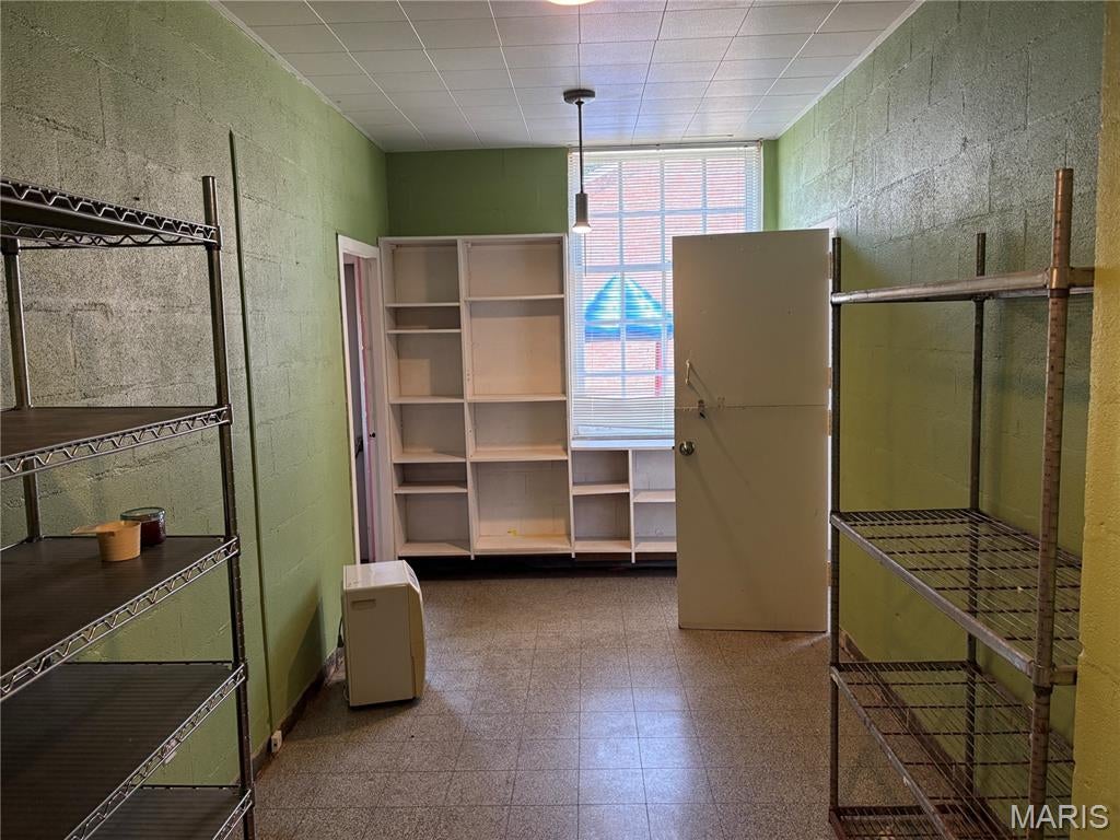 Kingshighway Add - Commercial Lease