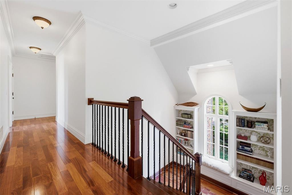 Brookwood Old Colony - Residential