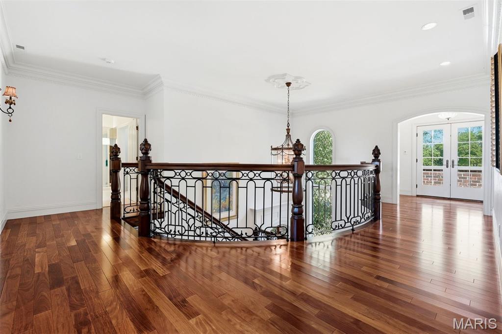 Brookwood Old Colony - Residential