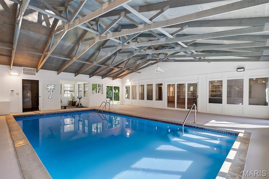 Stoltz Estate - Residential