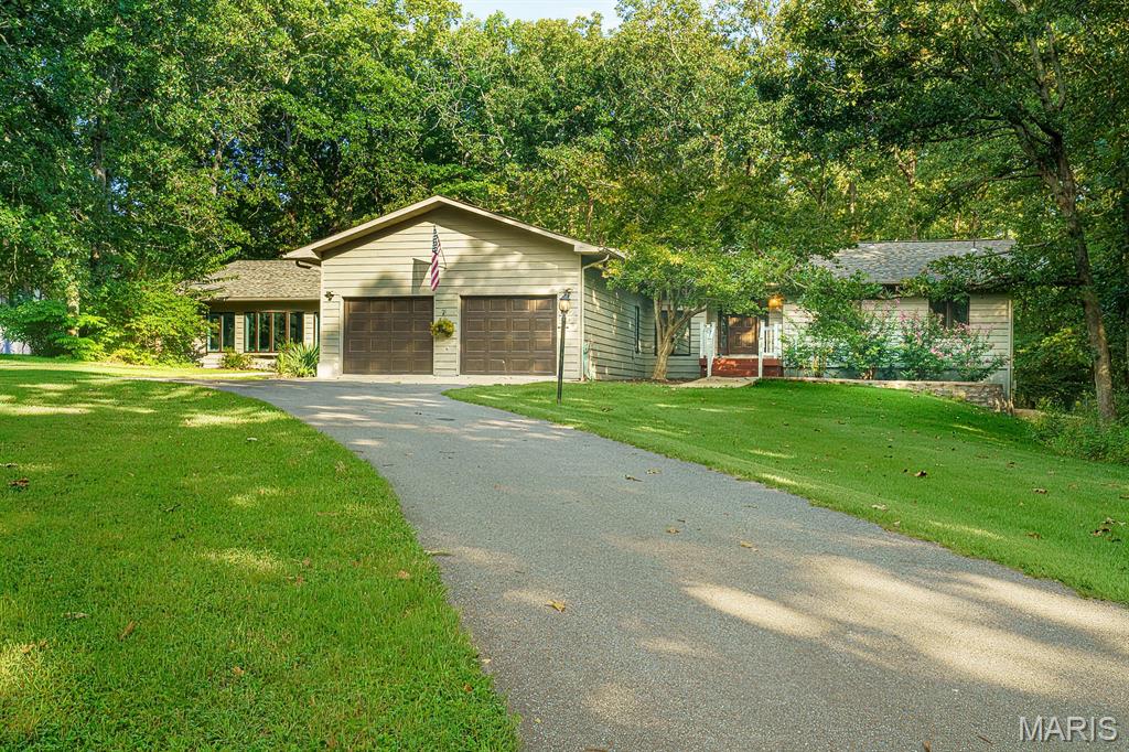 Stoltz Estate - Residential