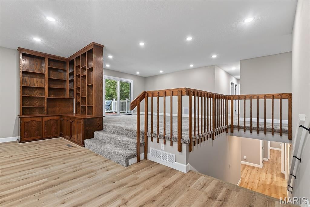 Stoltz Estate - Residential