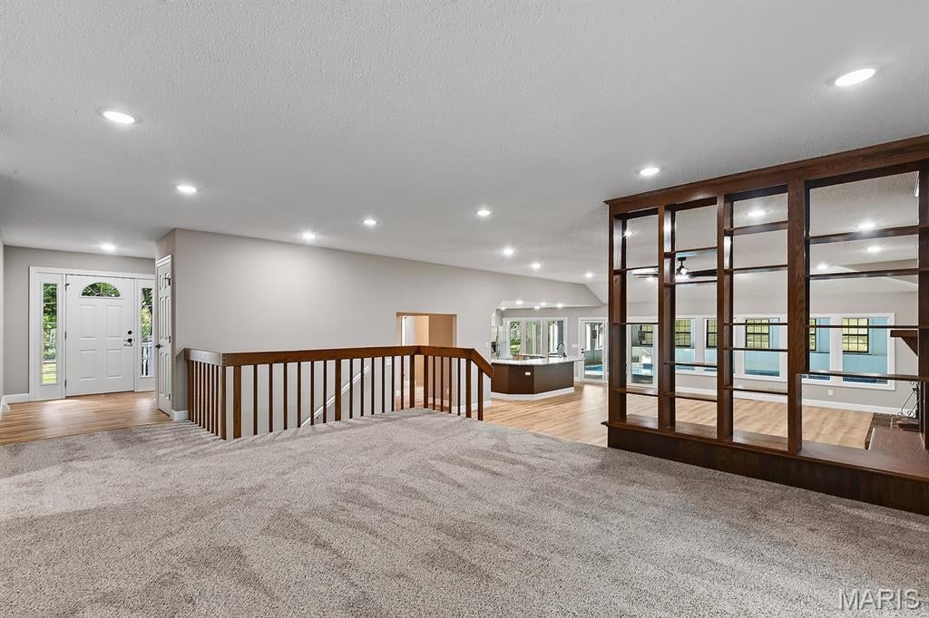 Stoltz Estate - Residential