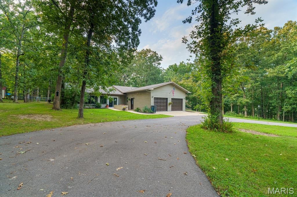 Stoltz Estate - Residential