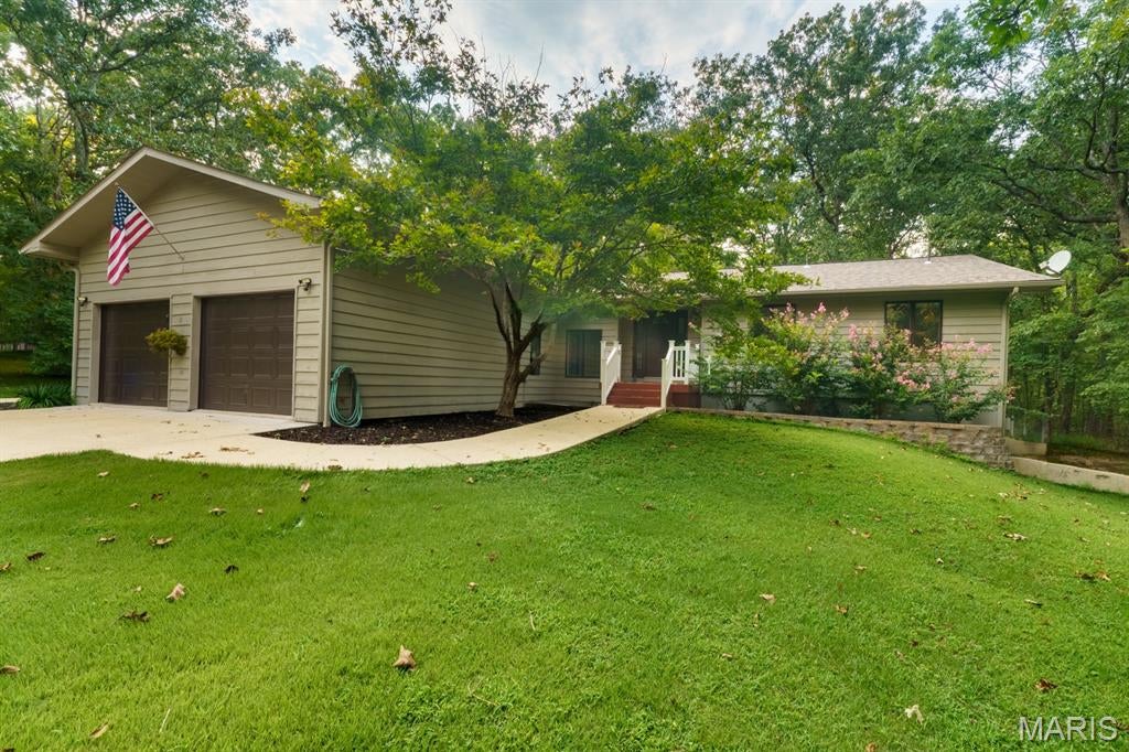 Stoltz Estate - Residential