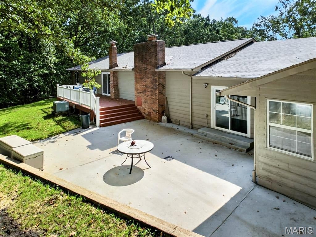 Stoltz Estate - Residential