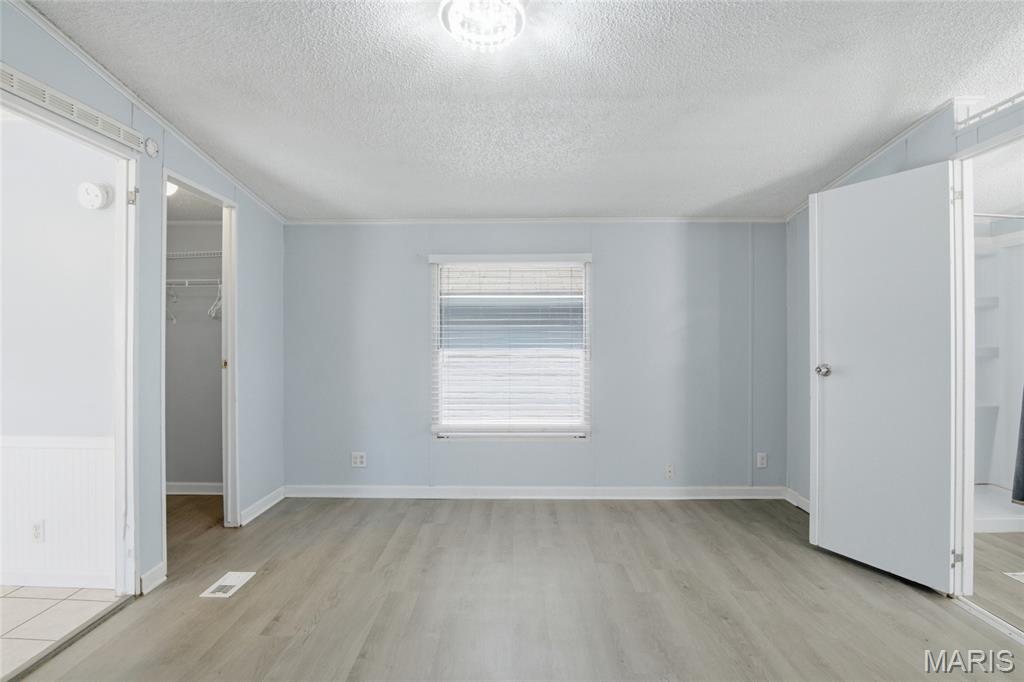 Crossroad Terrace East - Residential