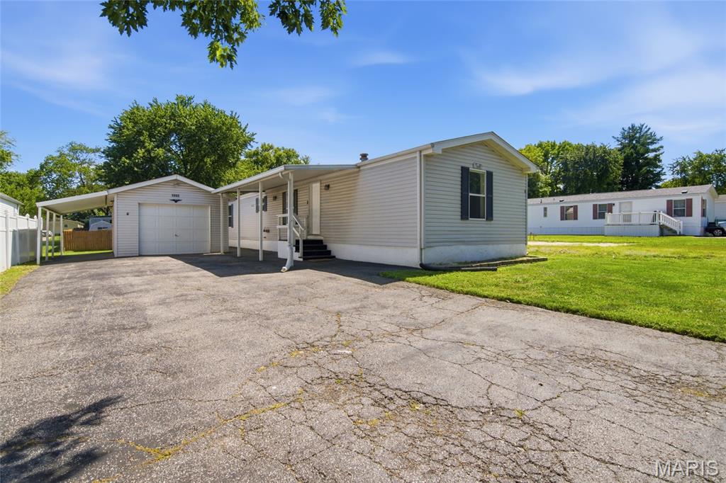 Crossroad Terrace East - Residential