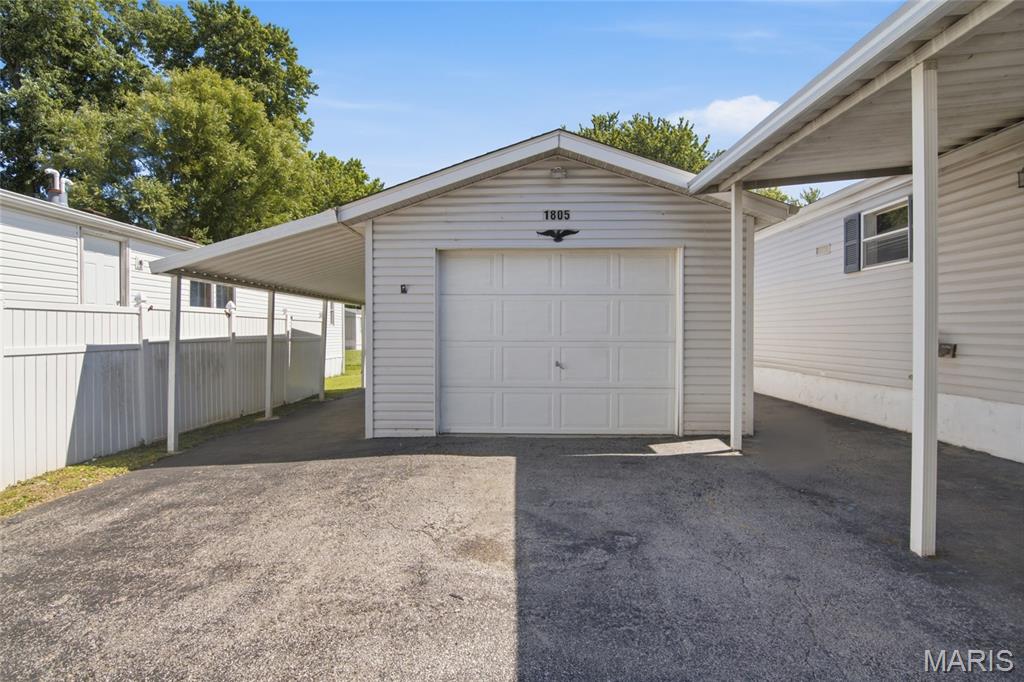 Crossroad Terrace East - Residential