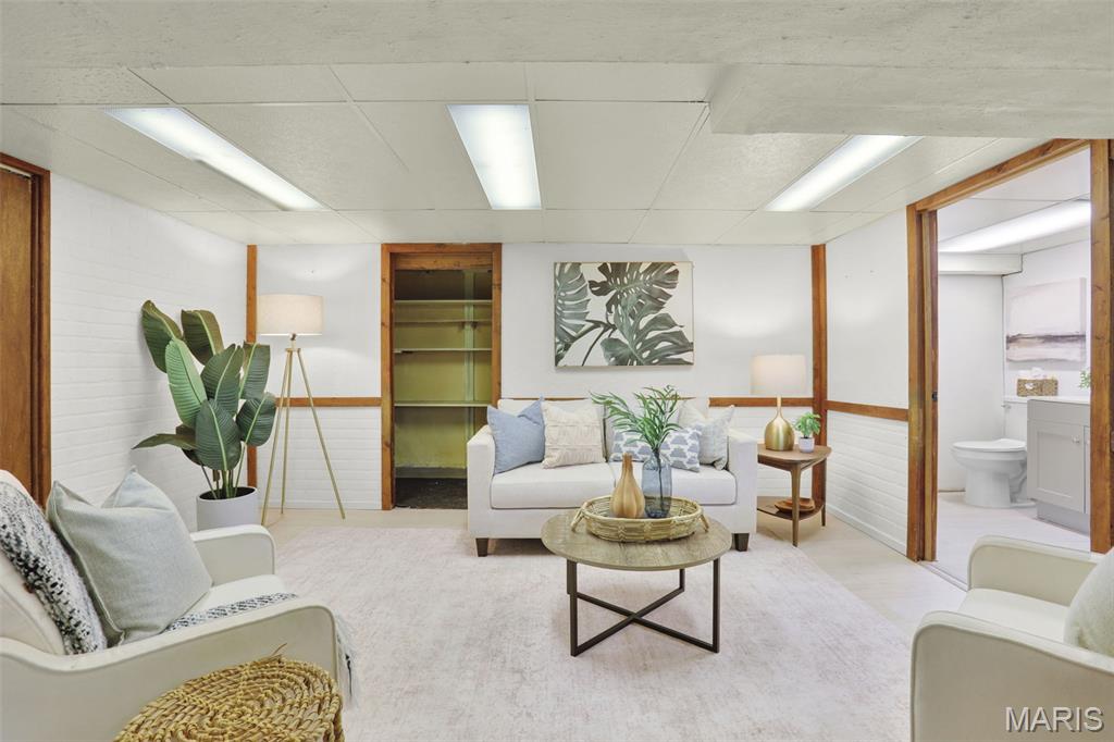 St Louis Hills - Residential