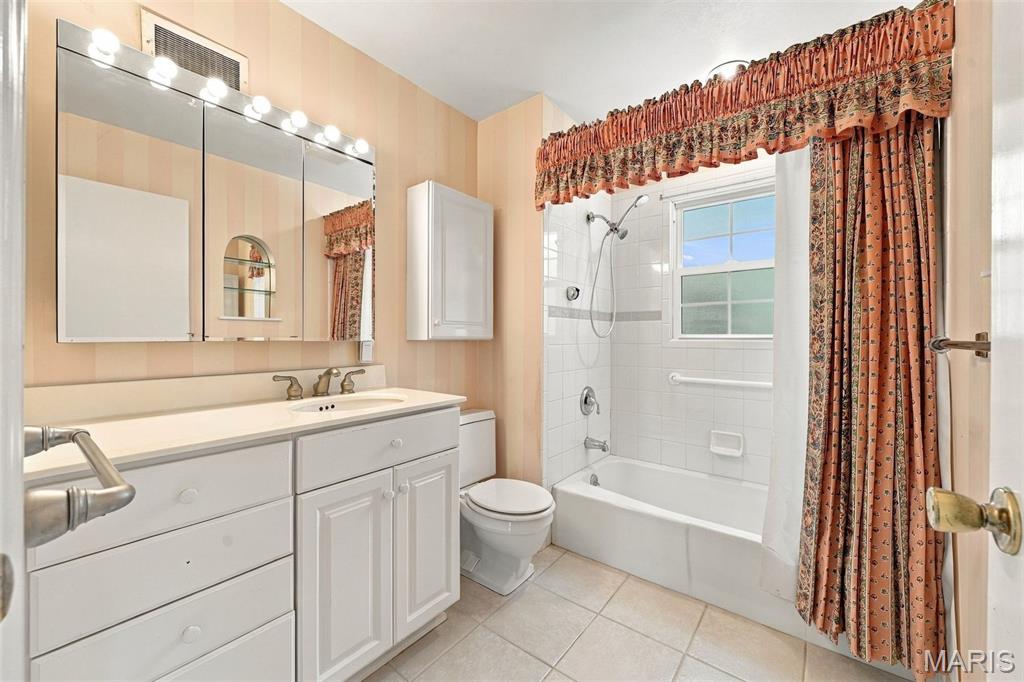 Hickory Hill 7 - Residential