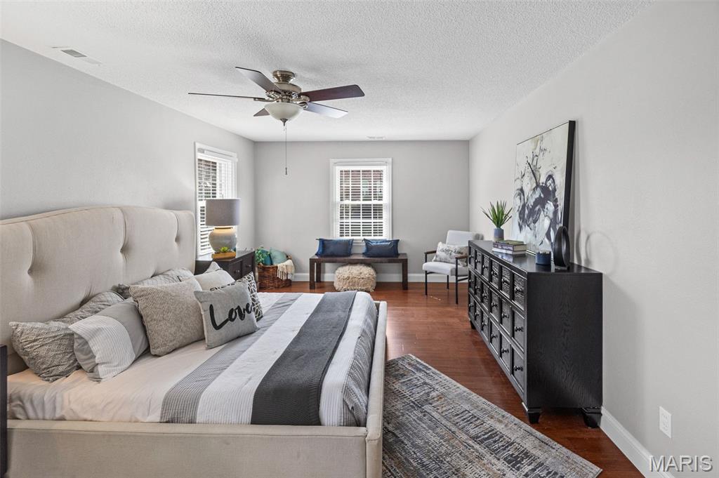 Country Club View Condos - Residential