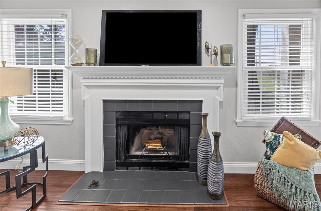 Country Club View Condos - Residential