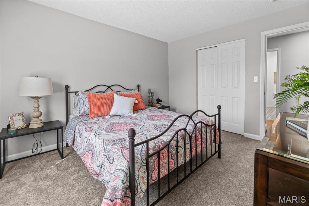 Country Club View Condos - Residential