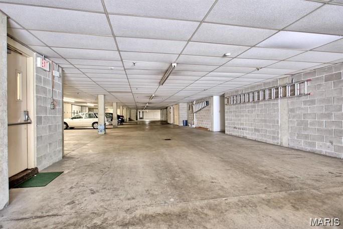 Country Club View Condos - Residential