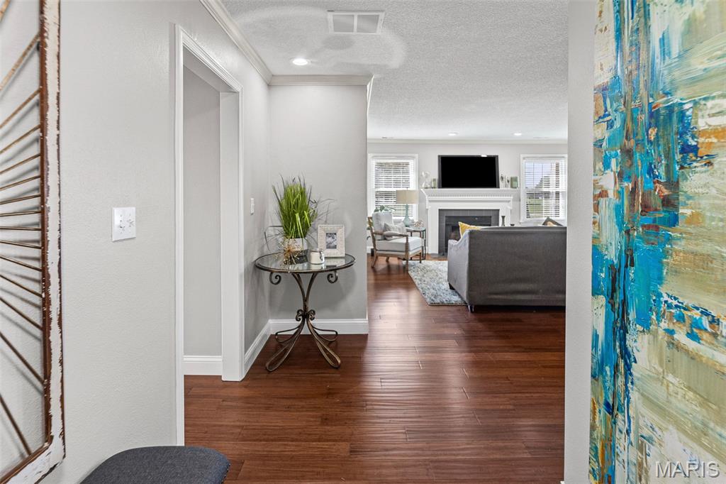 Country Club View Condos - Residential