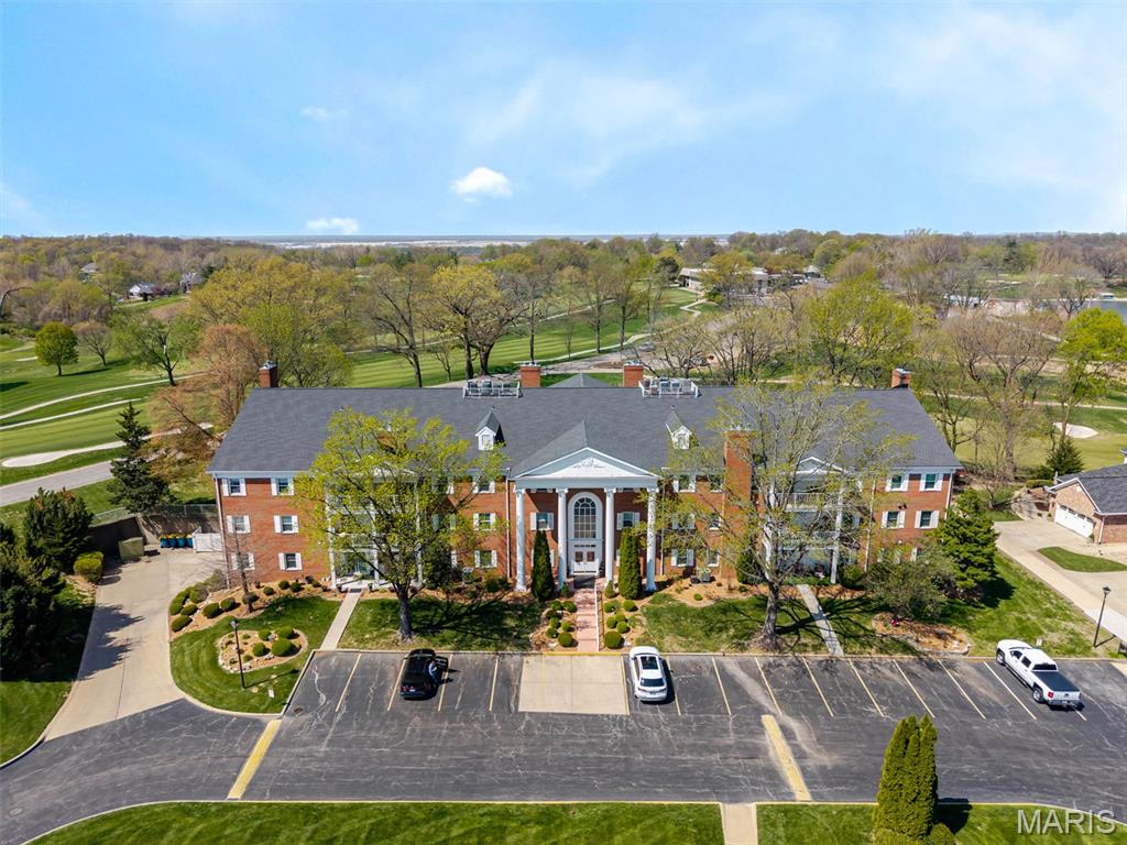 Country Club View Condos - Residential