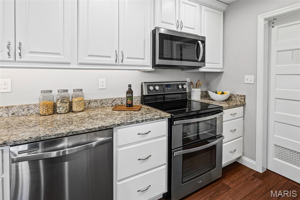 Country Club View Condos - Residential