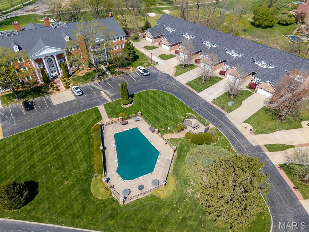 Country Club View Condos - Residential