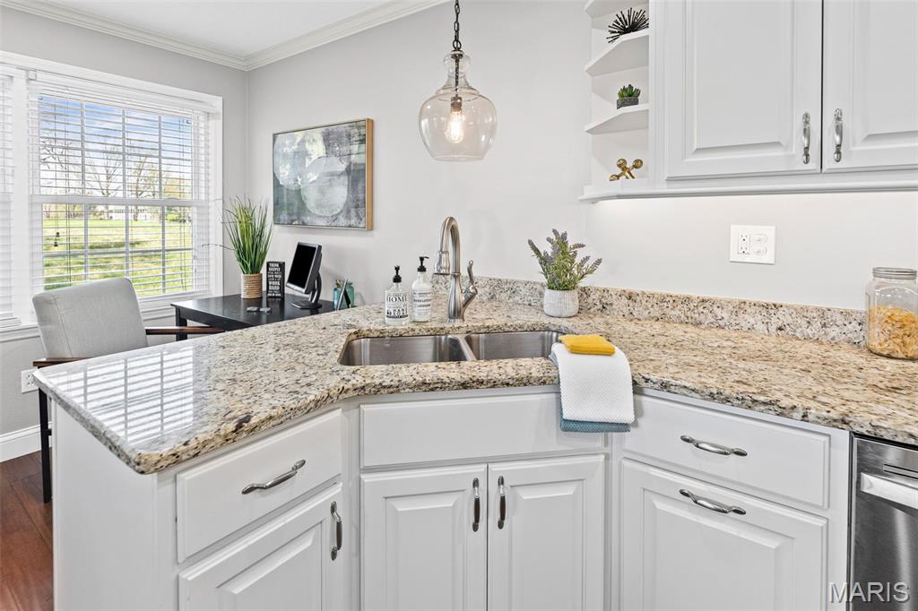 Country Club View Condos - Residential
