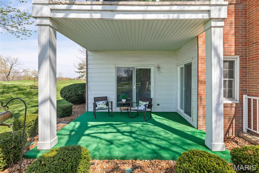 Country Club View Condos - Residential