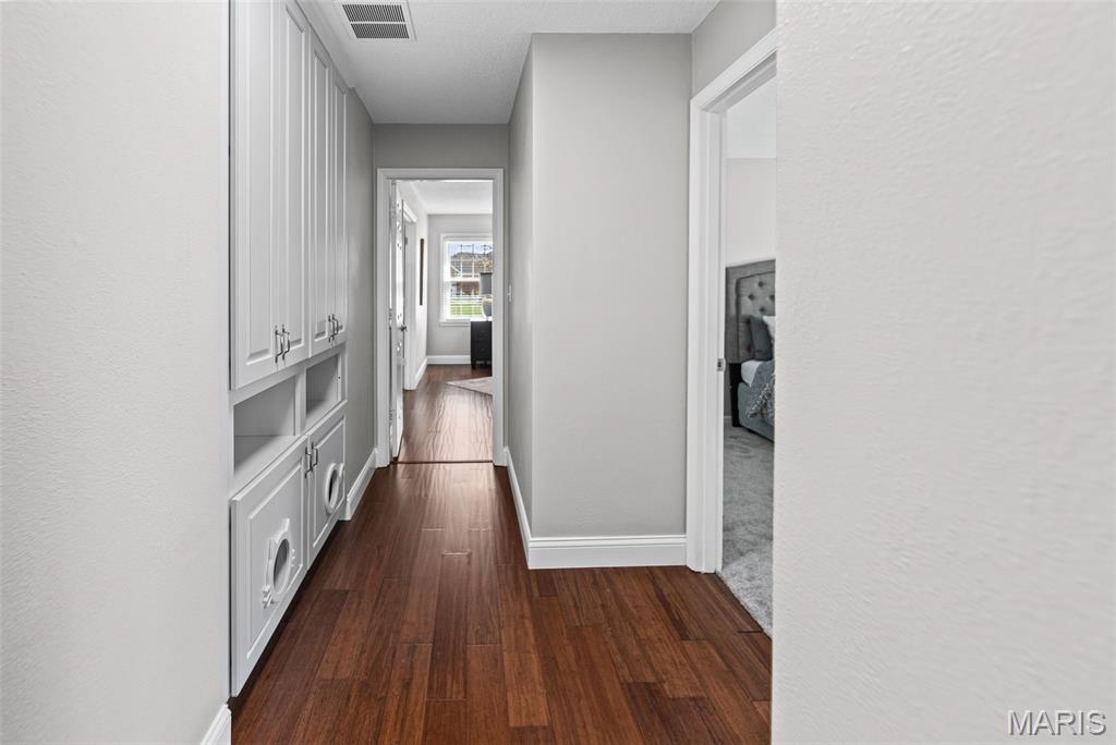 Country Club View Condos - Residential
