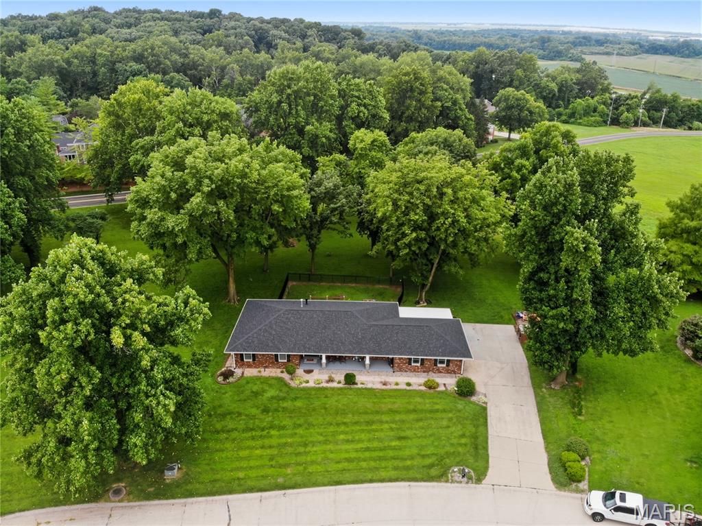 Country Club Estates - Residential