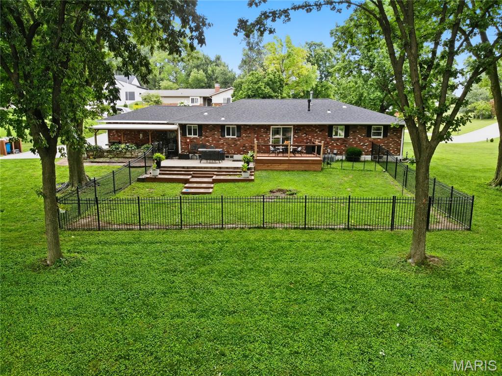 Country Club Estates - Residential