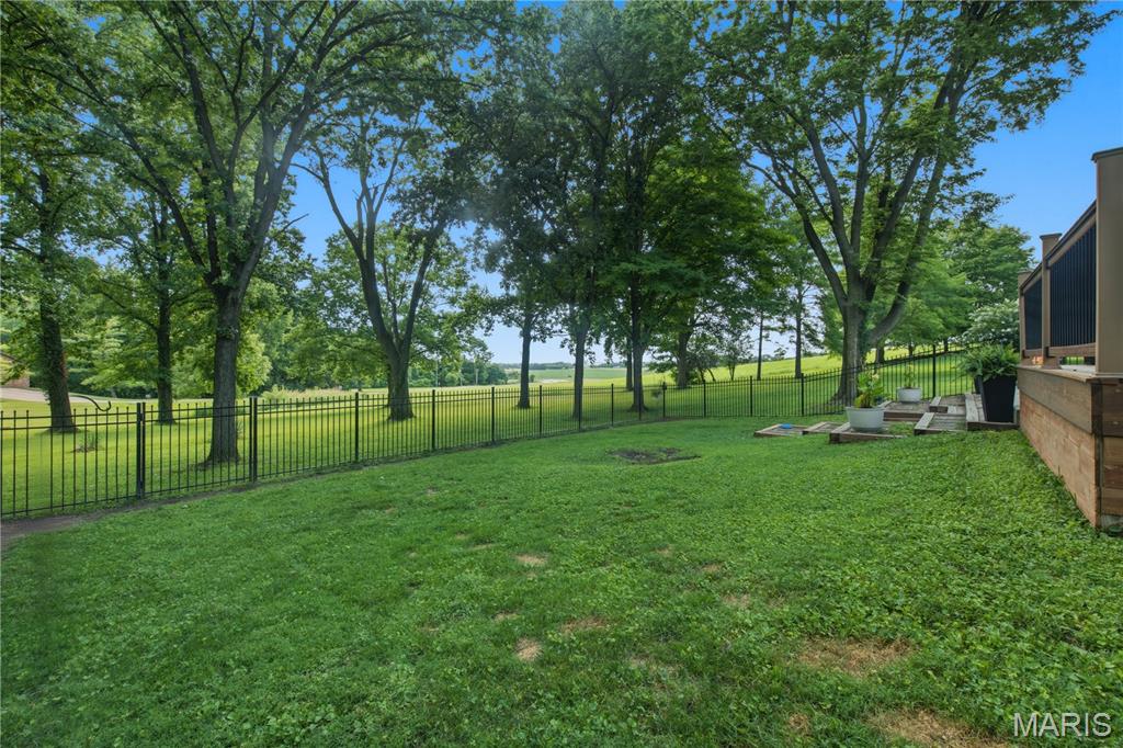 Country Club Estates - Residential