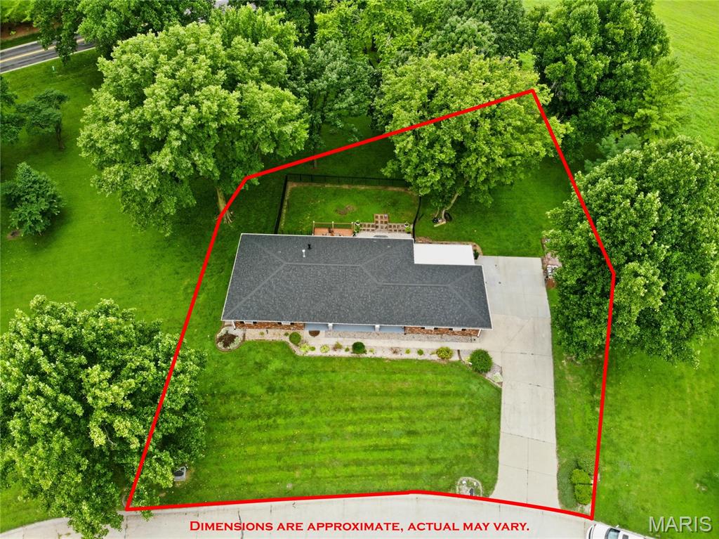 Country Club Estates - Residential