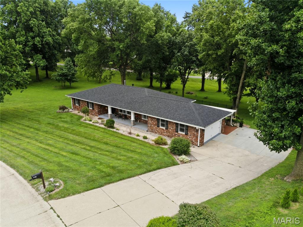 Country Club Estates - Residential