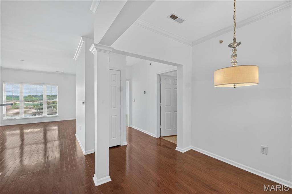 Hanley Station Condo - Residential