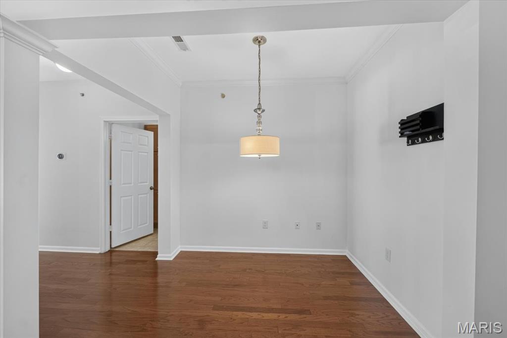 Hanley Station Condo - Residential
