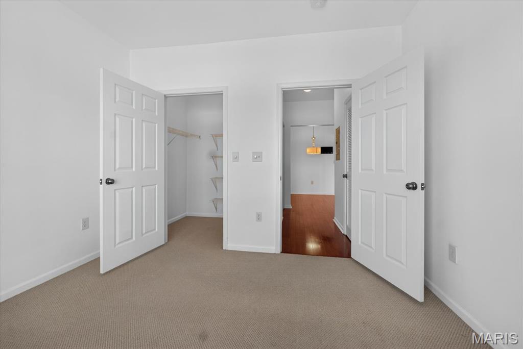 Hanley Station Condo - Residential