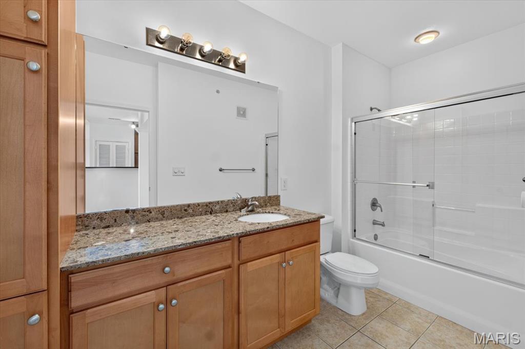 Hanley Station Condo - Residential