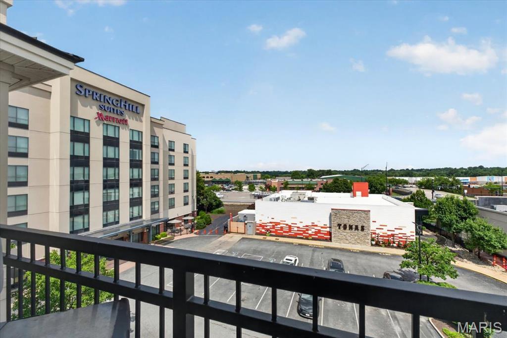 Hanley Station Condo - Residential