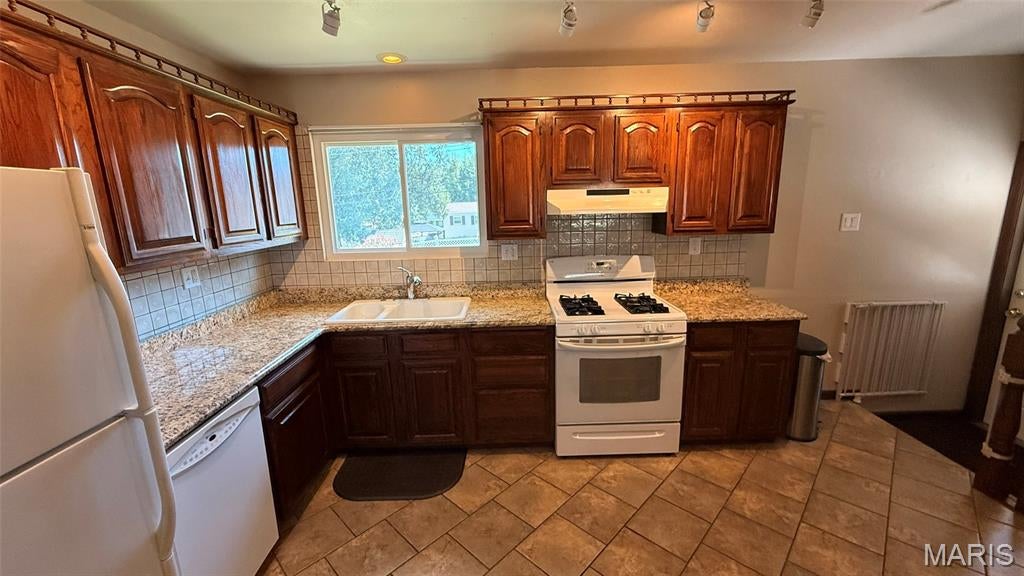Gary Gardens Add 2 - Residential Lease