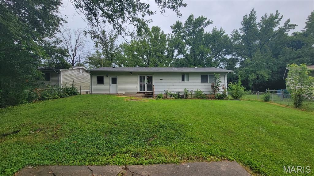 Larimore Plaza 2 - Residential Lease