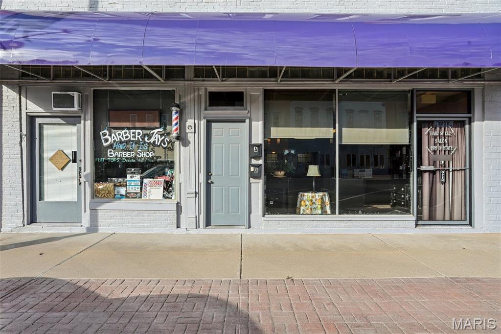 Litchfield - Commercial Sale