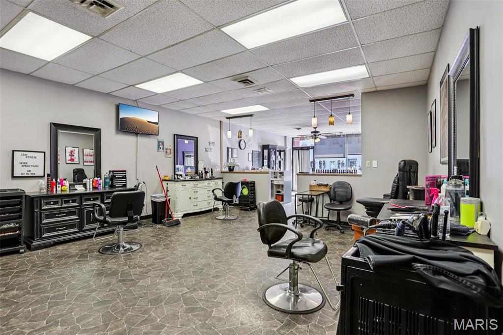 Litchfield - Commercial Sale