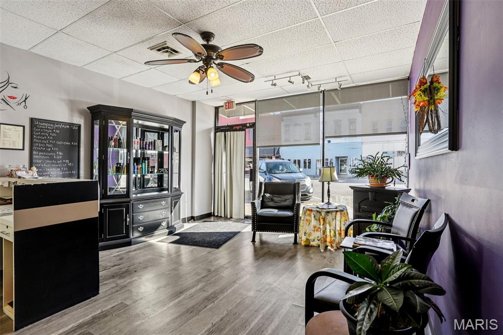Litchfield - Commercial Sale