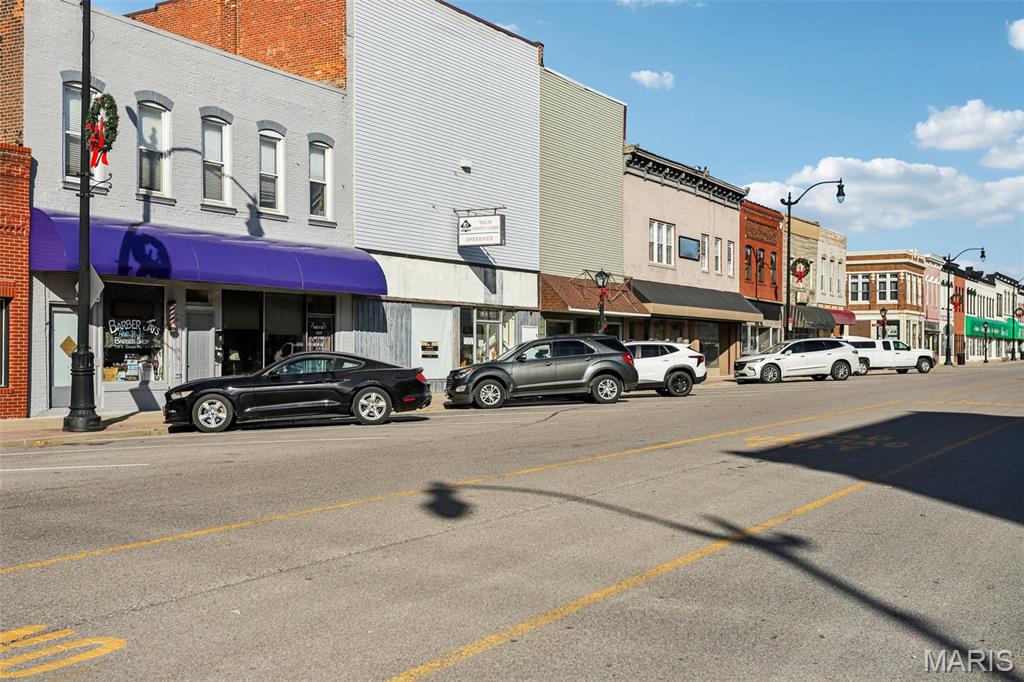 Litchfield - Commercial Sale