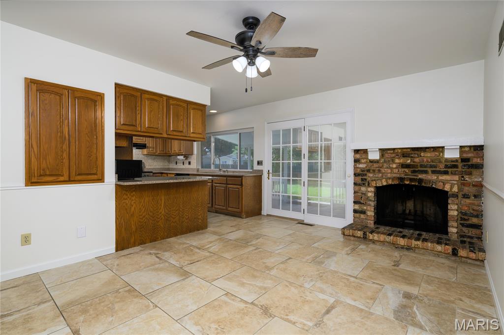 Westglen Village Add - Residential