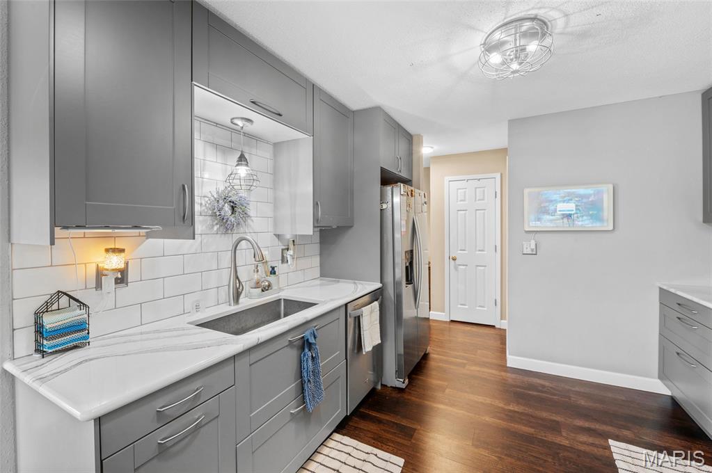 Creekside - Residential