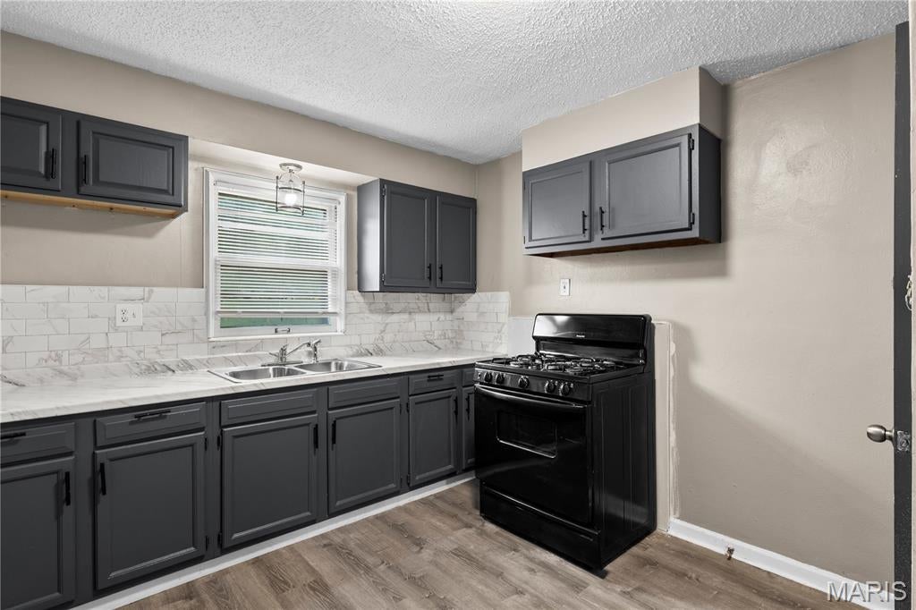 Chateau Gardens 2 - Residential
