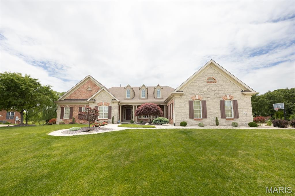 Exquisite atrium ranch on the 6th Hole of Far Oaks Golf Course! Spacious, Open floor plan offers over 6000 sq.ft. of living space. Large entry Foyer reveals gleaming wood floors, soaring ceilings, french doors, and custom moldings/wainscoting that flow throughout. The Huge Greatroom boasts built-ins that flank the gas fireplace & a full wall of windows. Classic Diningroom has a bright bay window. Gourmet, eat-in Kitchen features tons of cabinetry, stainless backsplash, pot filler, island w/prep sink, built-in appl. & huge walk-in pantry. Cozy Hearthroom w/stone fireplace & bookcase surround, boasts a full wall of windows overlooking the golf course and backyard. Primary bedroom wing offers a private Office, Bedroom with 2 walk-in closets & a plush Bath w/double vanity, 2 walk-in showers and a corner soaking tub. 2 add'l Bedrooms have ensuite Baths & walk-in closets. The lower level is perfect for guests & entertaining, with an expansive rec space, 2nd Kitchen, Bedroom suite with full bath, Exercise room and another 1/2 bath. The club-like backyard boasts a saltwater Pool, Hottub & Poolhouse w/bath & golf cart garage. Other extras include a massive laundry room set up for double washer/dryers, 4-car garage, generator, zoned hvac, sprinkler system. This home is ready for Buyers to move right in-The Seller has performed all inspections upfront! Schedule a private tour today!