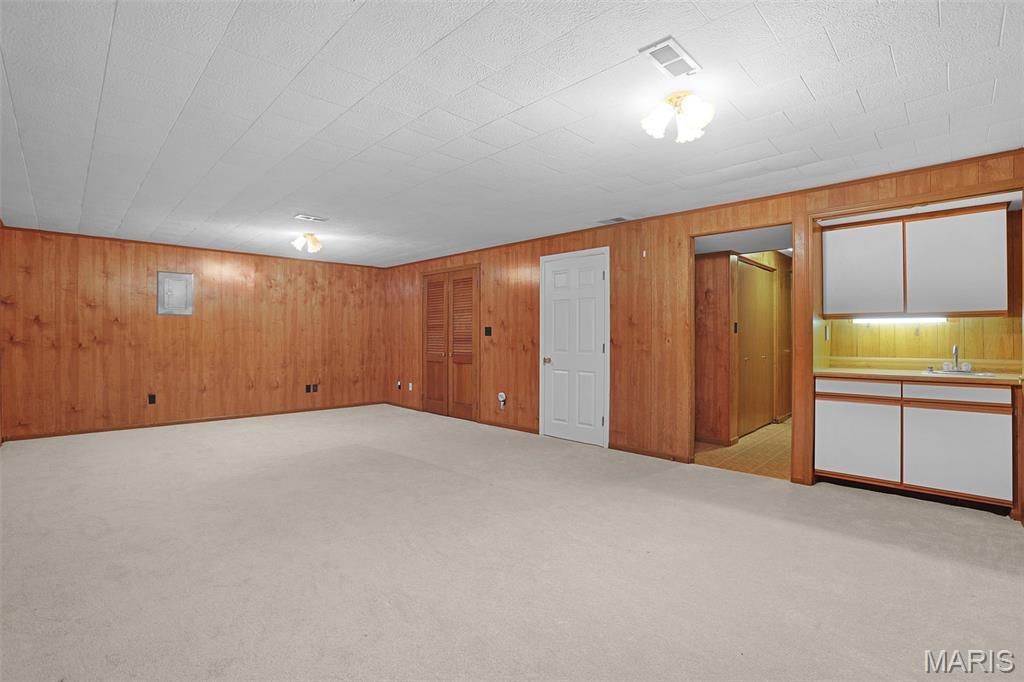 The Townes at Woodland Park - Residential