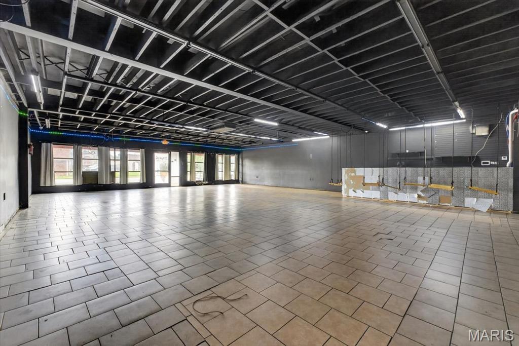 North Hampton Add - Commercial Sale