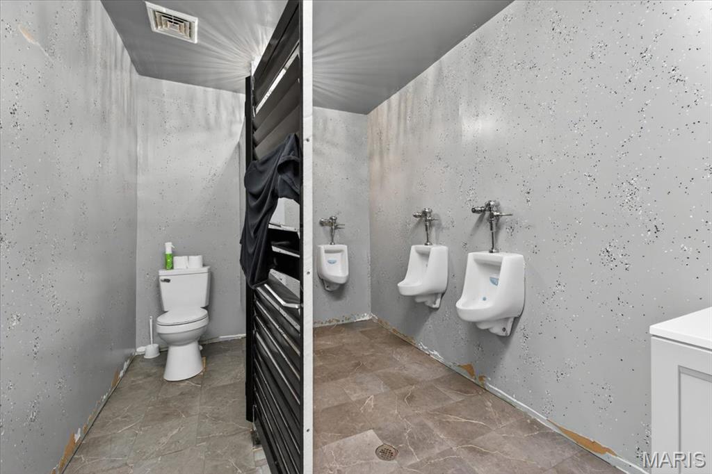 North Hampton Add - Commercial Sale